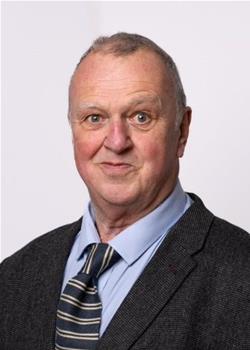 Profile image for Councillor Mike Cordingley